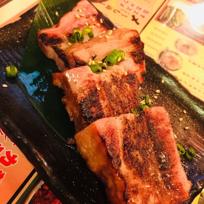 厚切りベーコン(炭火鳥酒場 赤羽鳥一家)