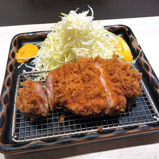 特ロースとんかつ(ポンチ軒 )