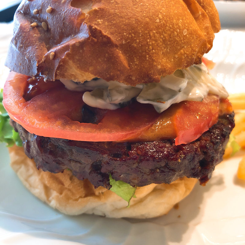 プレミアムバーガー(カルネヤ・サノマンズ)