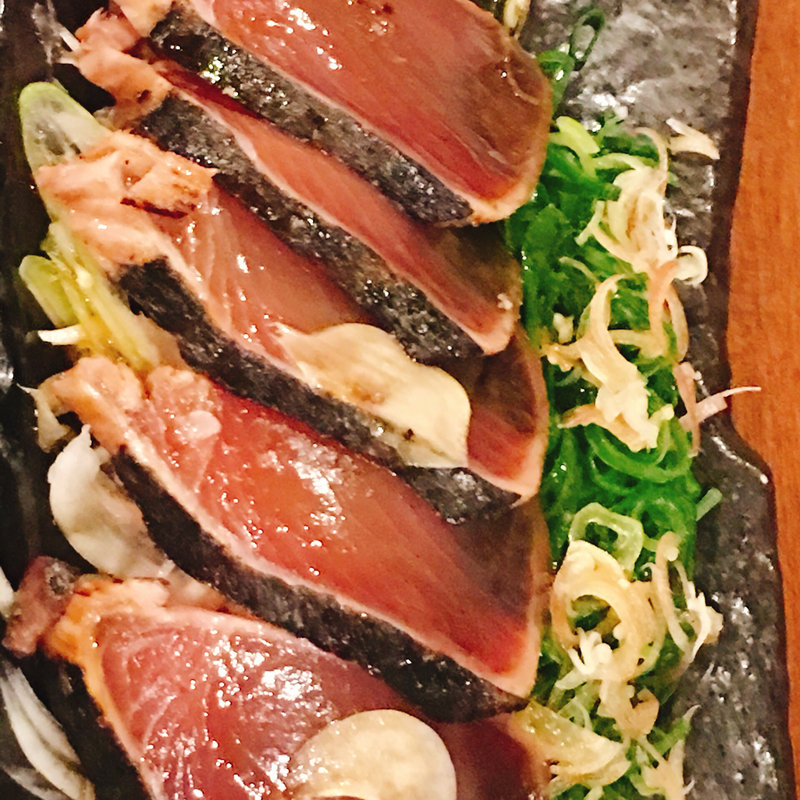 初鰹のタタキ(山内農場 天満橋駅前店)