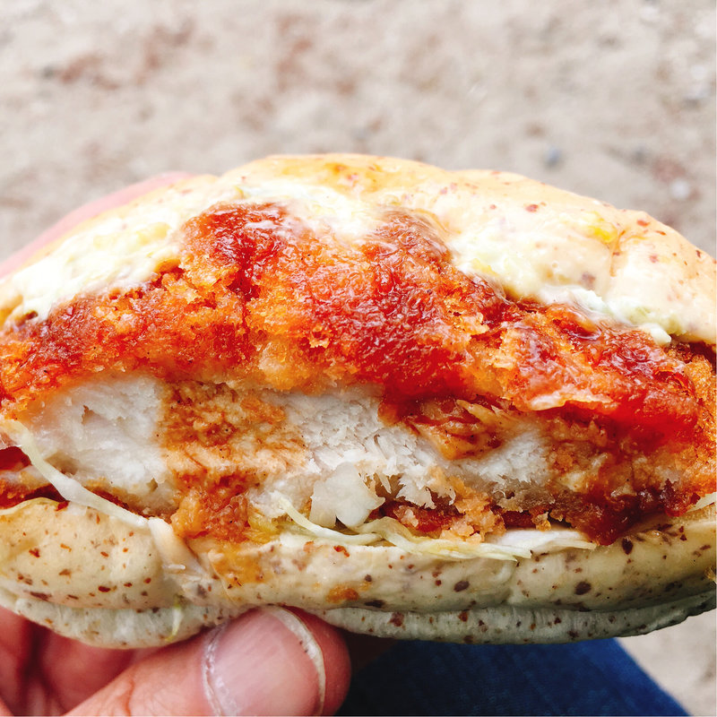 とんかつパン(小)(コバトパン工場)