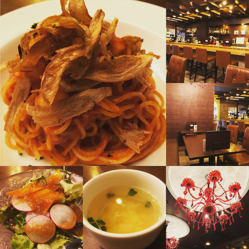 揚げごぼうと小柱のトマトパスタ(MARE di SAKAI)