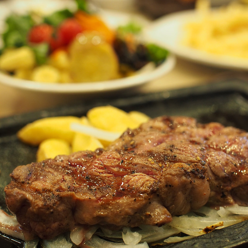 熟成赤身ログステーキ 150g(ステーキガスト 大阪鷺洲店)