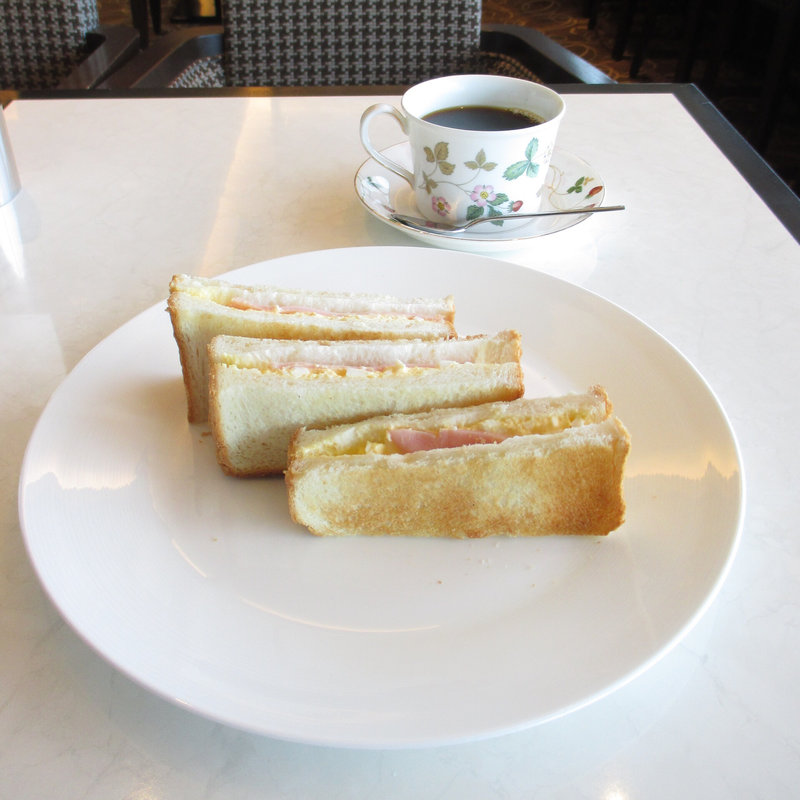 トーストサンドモーニング(カフェ英國屋 阪急グランドビル店)