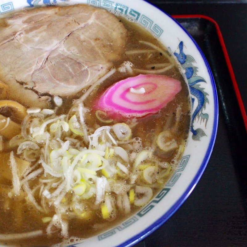 ラーメン(食堂 志らいわ)