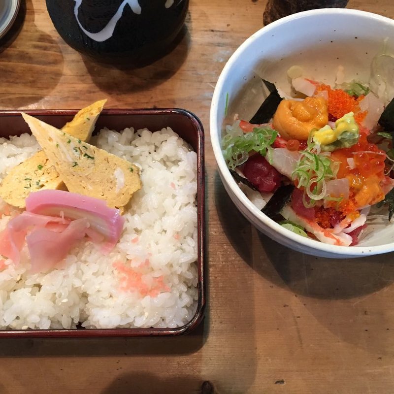 ねばねば丼(ひろ鮨)