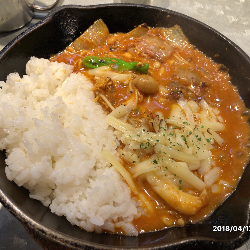 キノコと鳥挽肉のカレー(camp express ecute品川サウス店)
