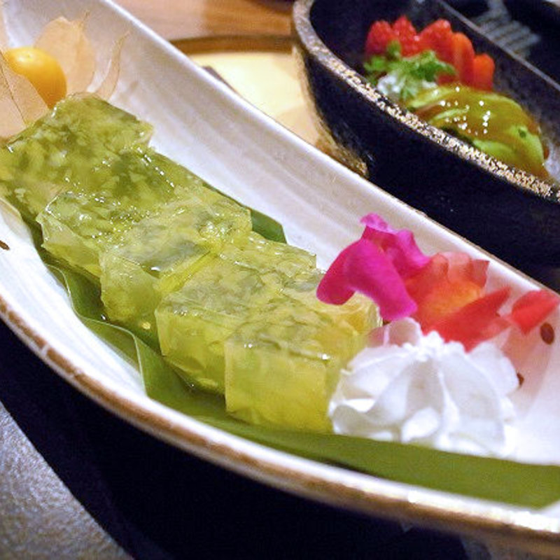 桃の錦玉羹(名古屋コーチン専門居酒屋　尾張邸 人形町店 )