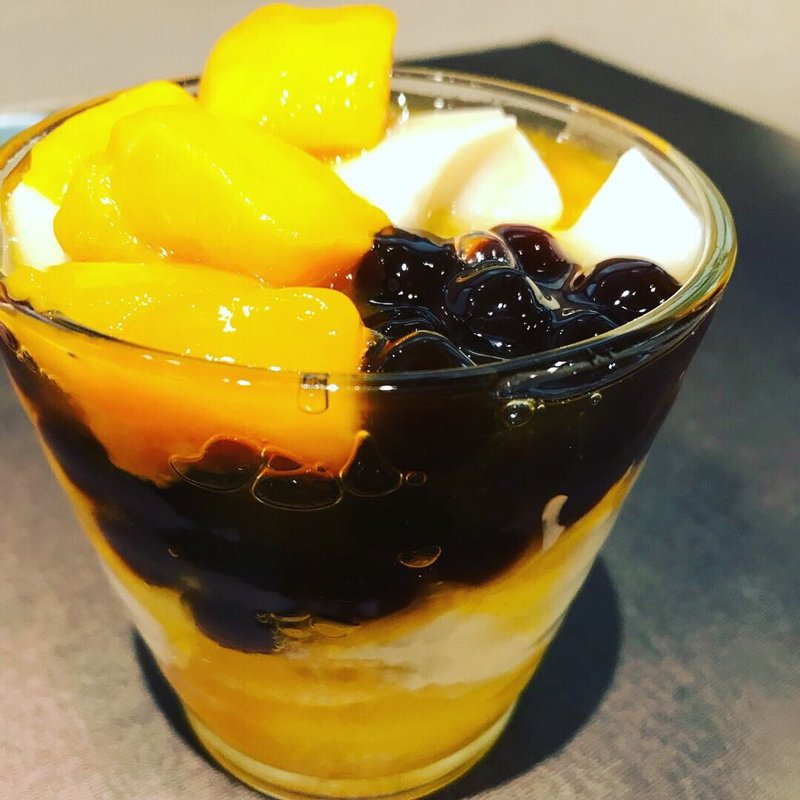 マンゴーパフェ(台湾甜商店 阪急三番街店)