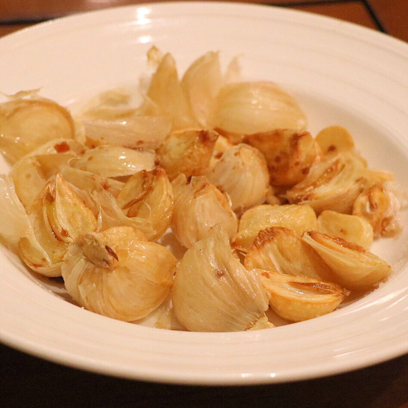 青森産にんにくの丸揚げ(恵比寿にんにくや)