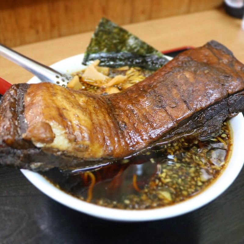 モスラチャーシューメン(だるまのPちゃん )