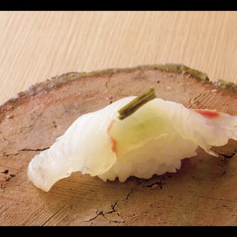 平目昆布締め(旭鮨総本店 鮨たか恵比寿店)