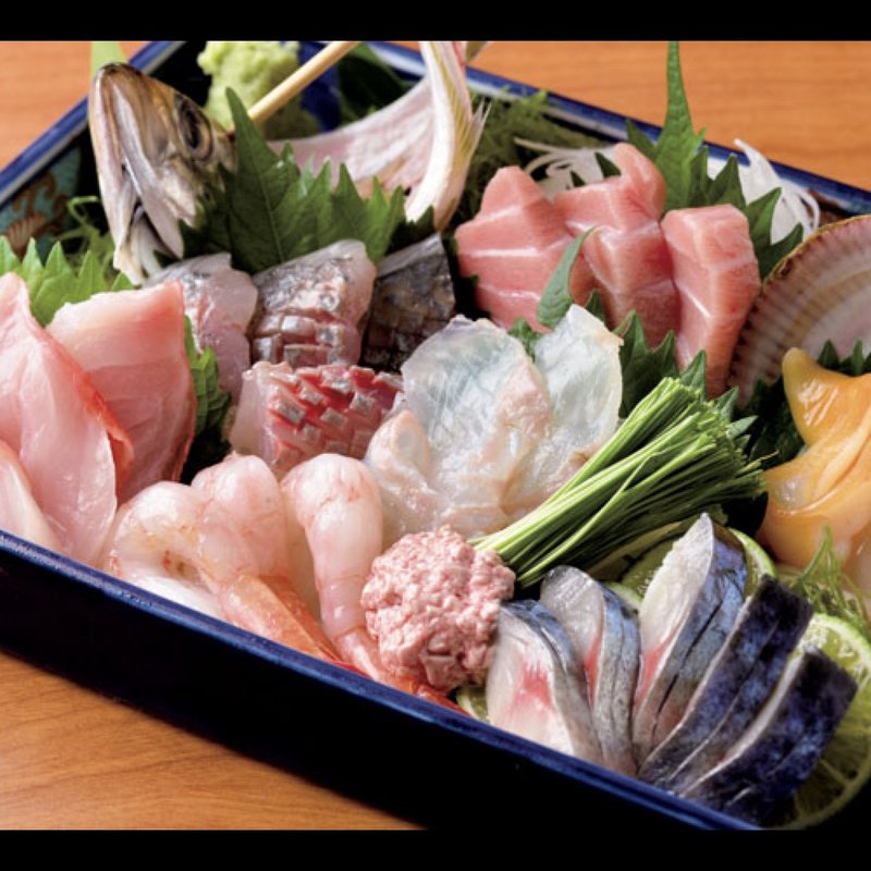 刺し盛り（2～3人前）(蛇の目鮨)