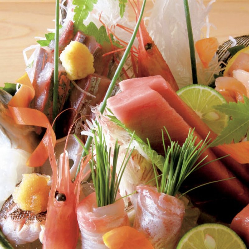 本日の刺身盛り合わせ(三宿の寿司 えん)