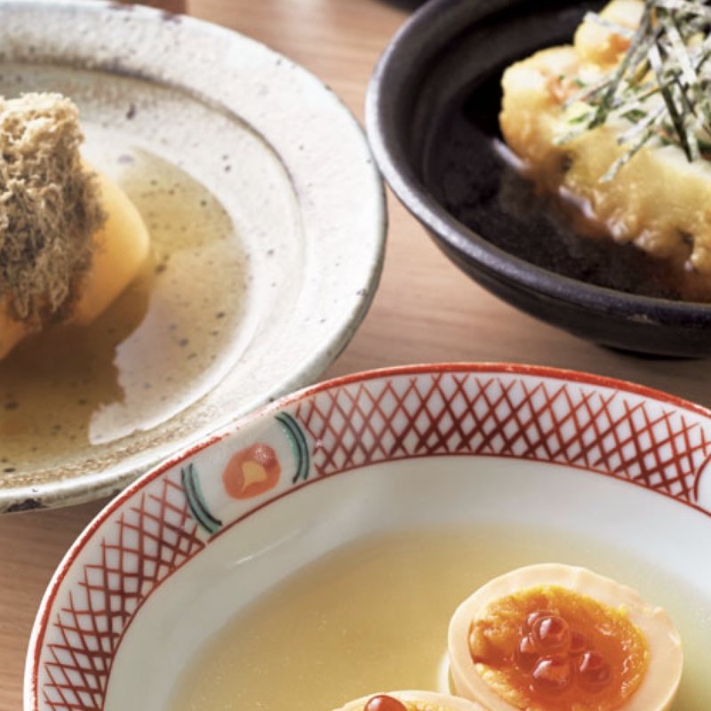 おでん各種、美丈夫 特別本醸造・お燗(すぎ乃 麻布十番 （Sugino Azabujuban）)