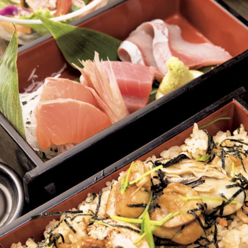 貝焼弁当(三是 貝だらけ)