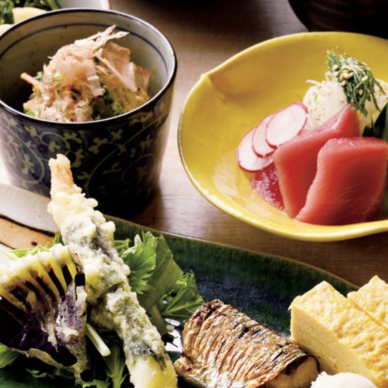 気まぐれ定食(日本酒・和食処 神田 木花)