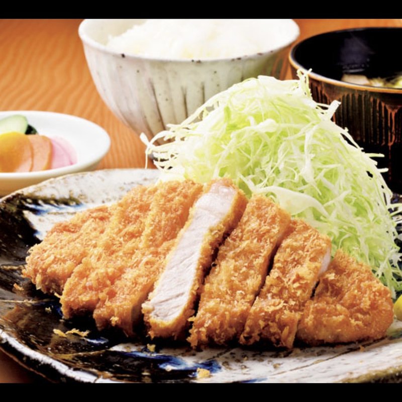 ランチロースかつ定食（130g）(とんかつひなた)