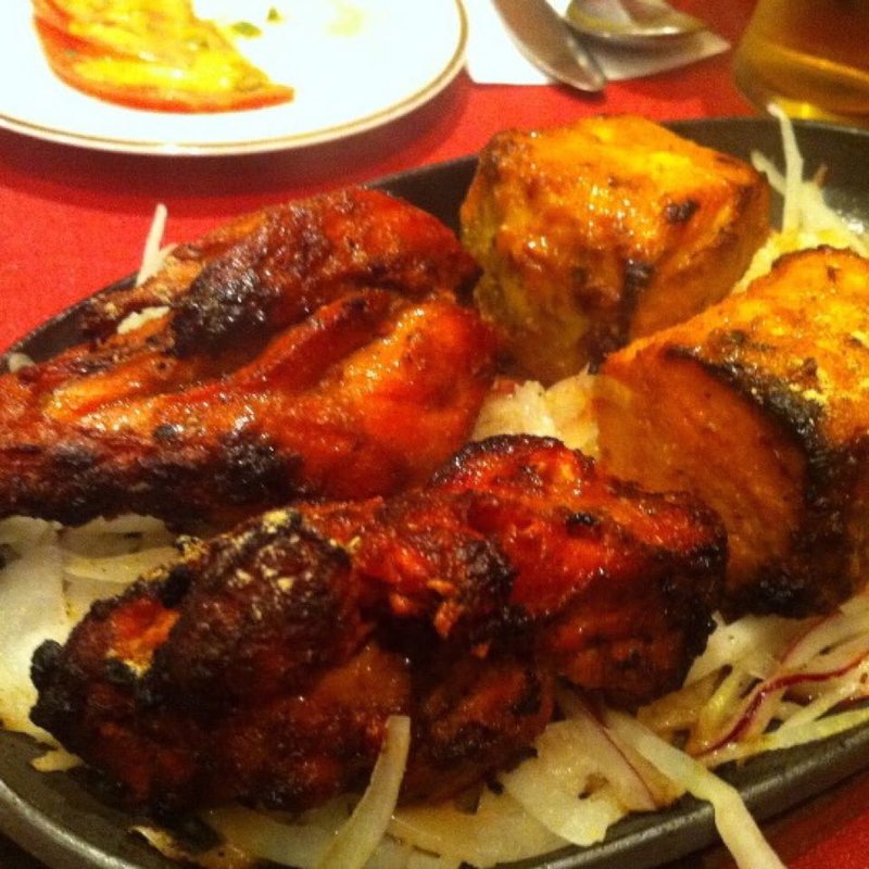 タンドリーチキン(インドカレーハウス サニー・タージ)