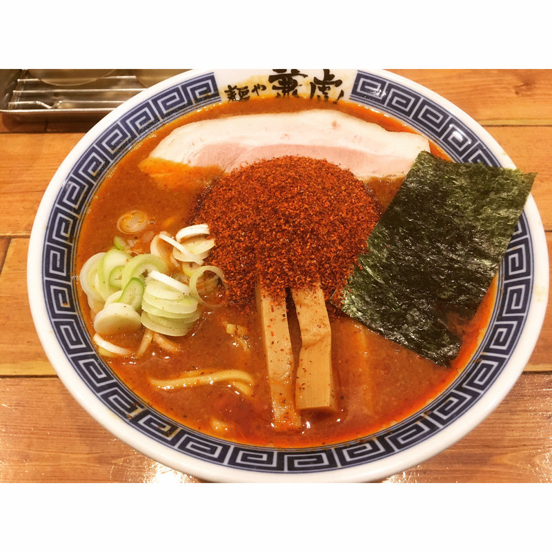 辛辛ラーメン(麺や兼虎 天神本店)