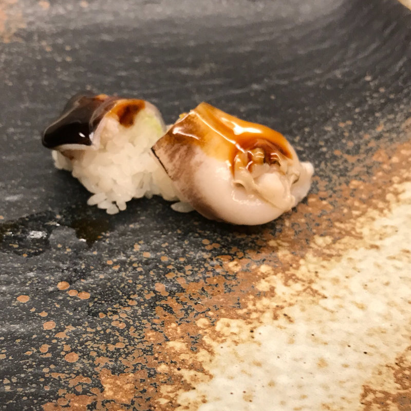 とり貝の寿司  おまかせコースのお寿司(みさき )