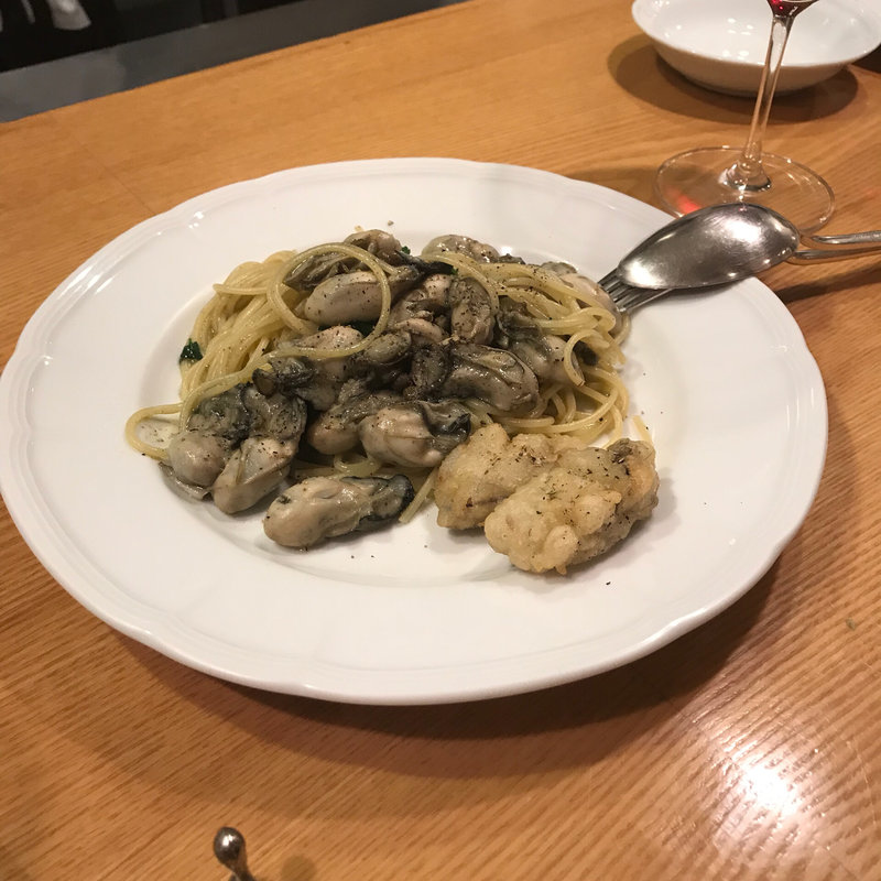 牡蠣たっぷりパスタ(カ・デル・ヴィアーレ （【旧店名】クチーナ・イル・ヴィアーレ）)