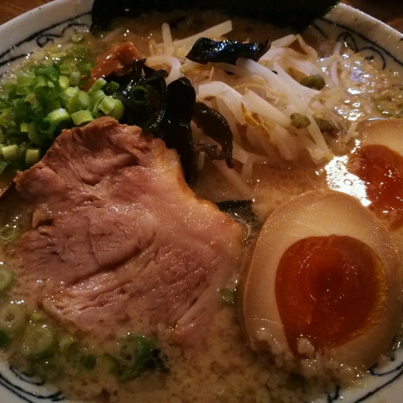 白とんこつラーメン(らーめん一兆 阿佐ヶ谷店 )