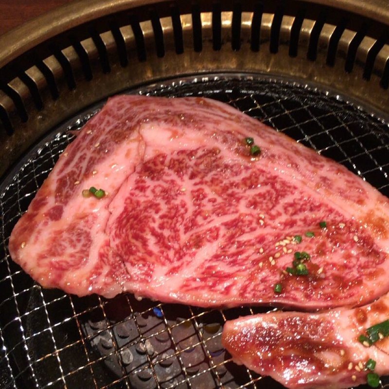 メガロース(やきにくのバクロ 大橋店)