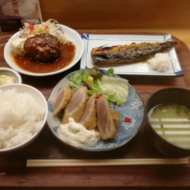 選べるおかず3品(うみの食堂)