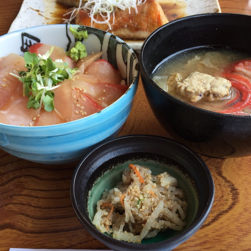 鯛めし(ぼら納屋 （ぼらなや）)