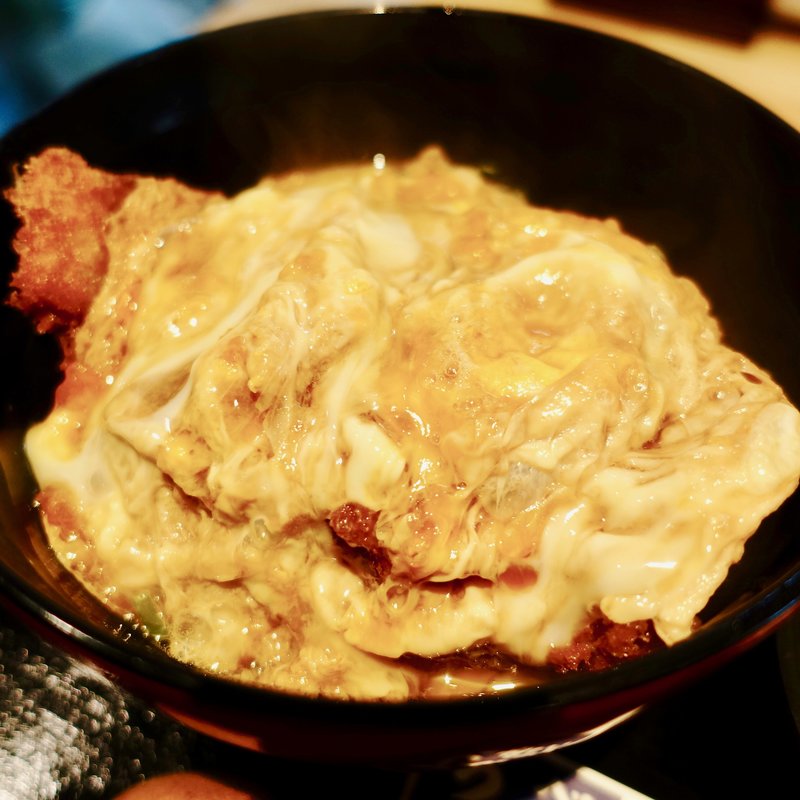 カツ丼(べん天うどん)
