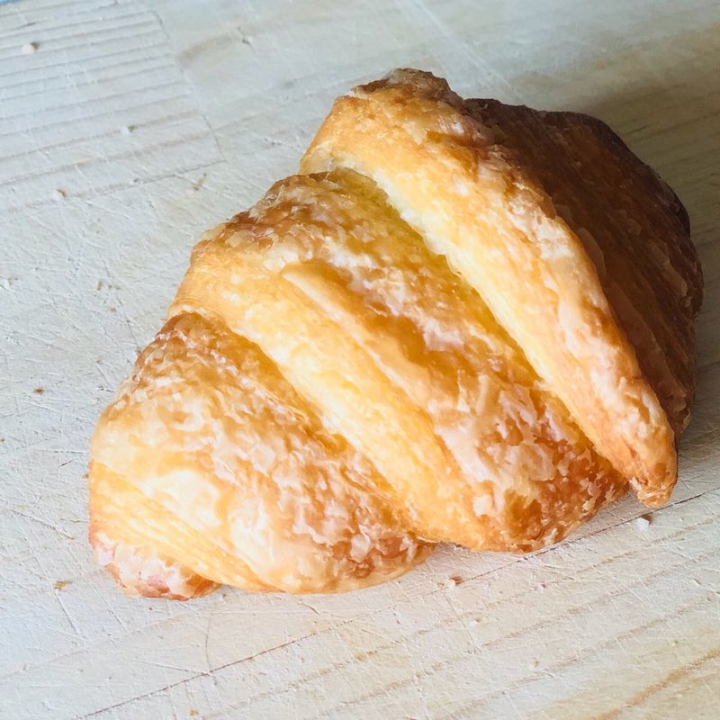 クロワッサン(365日)