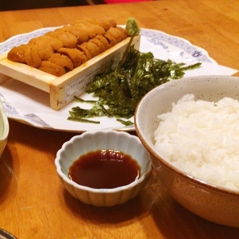 うに丼(酒仙房 金生)