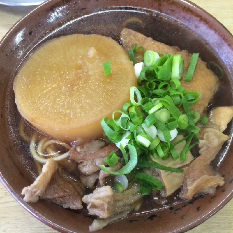 つけそば・牛すじ・大根・厚揚げ(美佐ちゃん)