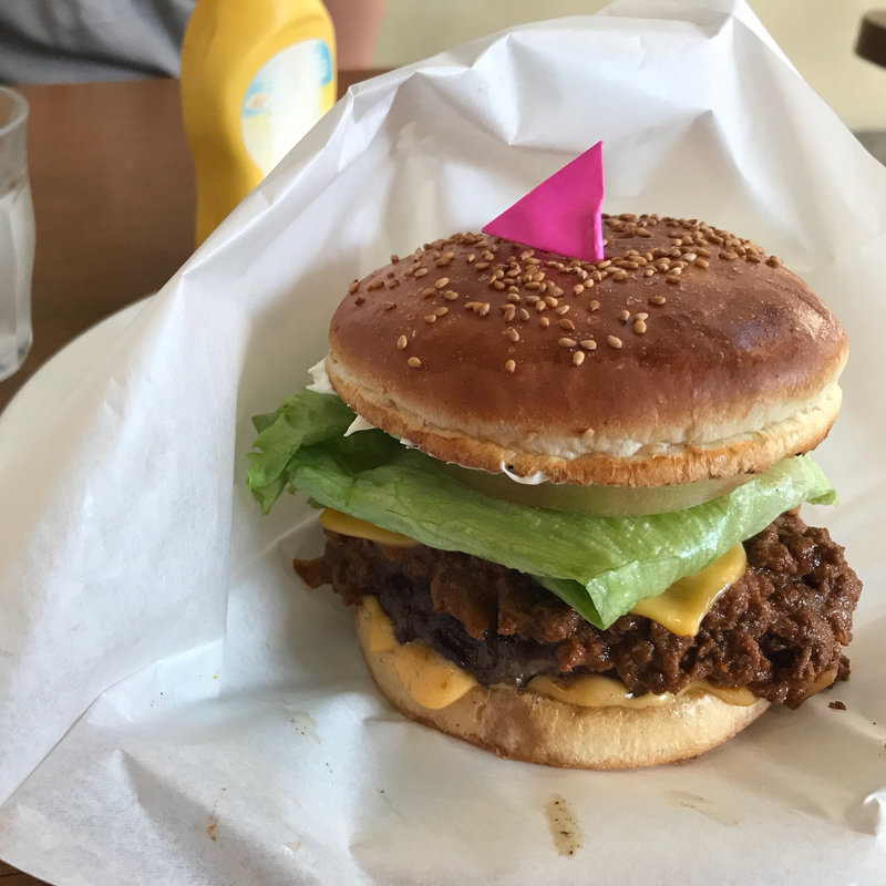 Get Hot Chili Burger(チーズと特製チリソース)(ベーカーバウンス)