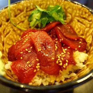 まぐろ丼(中華そば 四つ葉)