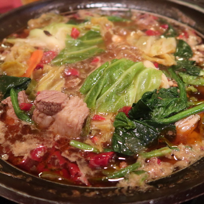 激辛火鍋(マルミ羊肉店)