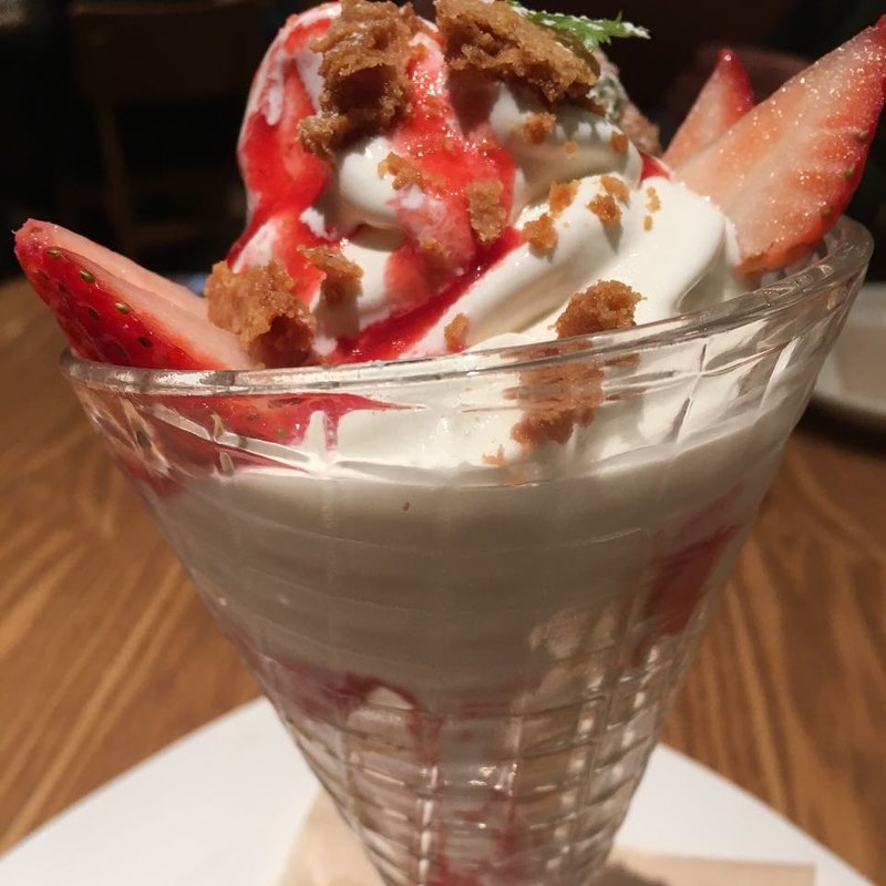 いちごソフトショートケーキ(CHEESE KITCHEN RACLER 渋谷)