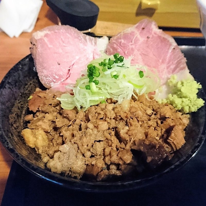 ミックスチャーシュー丼　ミニ(らーめんstyle JUNK STORY （ラーメンスタイルジャンクストーリー）)