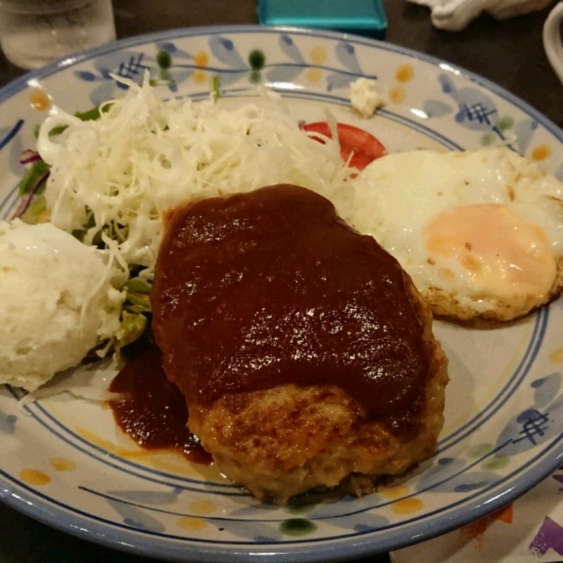ハンバーグ(ラッキー 亀有２号店)