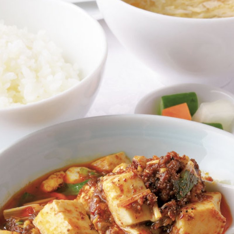 麻婆豆腐セット（ライス、スープ、デザート付き）(四川豆花飯荘 東京店 （シセントウファハンソウ）)