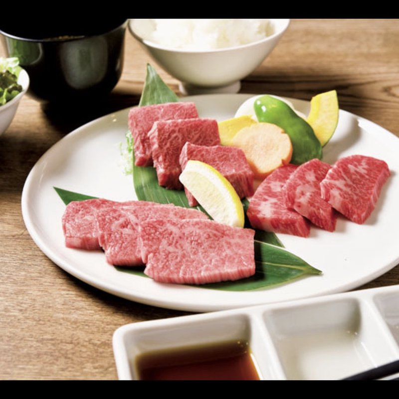 厳選和牛カルビ三昧セット（ごはん、スープ、サラダ付き）(焼肉たむら)