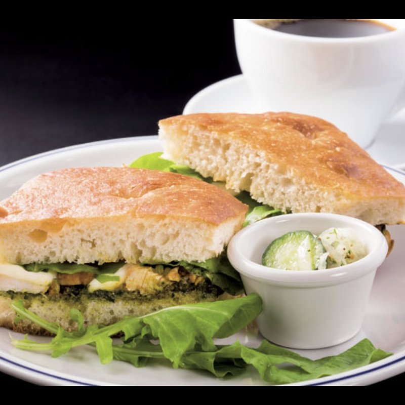 バジルチキンサンドイッチ(ガーデンハウス カフェ)