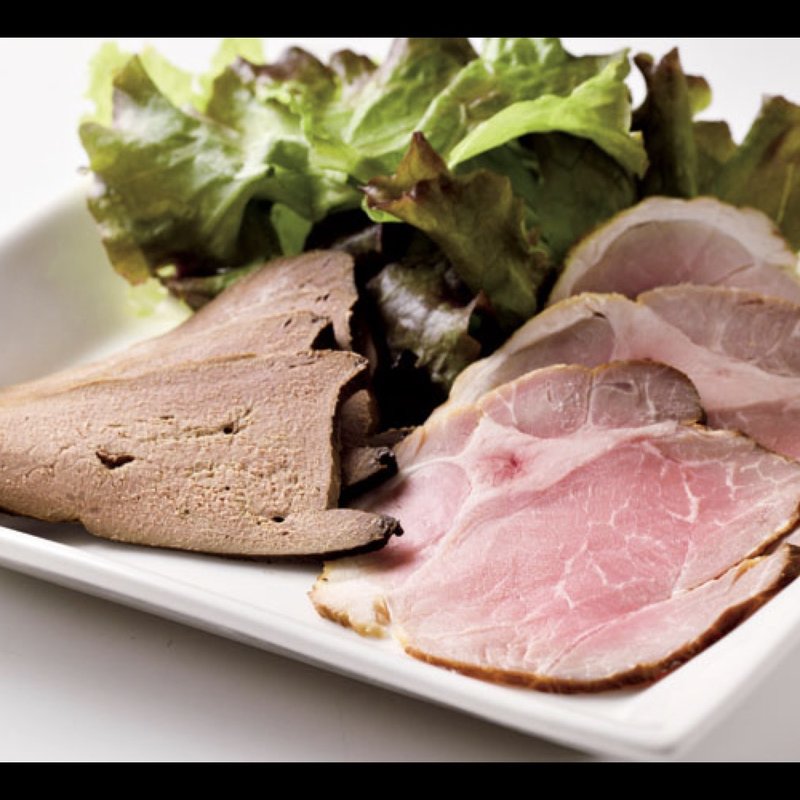 自家製ハムとレバーの2種盛り合わせ(ティーダイニング （T.dining）)