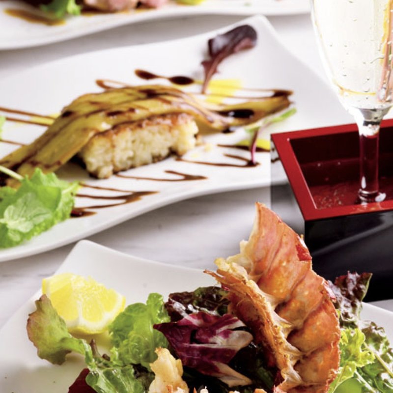 1ワンコインつまみ（トリュフがけのローストビーフ、煮穴子のリゾット寿司 焼きオマールエビ）(Babélico)