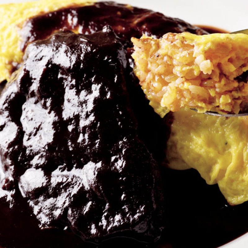 和牛ホホ肉の赤ワイン煮込みオムライス添え(ラ・ミニョネット)