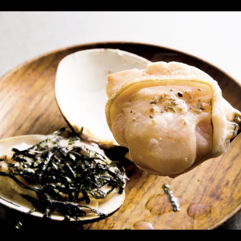 10年物大はまぐり（100g）の磯辺焼き、ガーリックバター(焼きはまぐりSTAND （ヤキハマグリスタンド）)