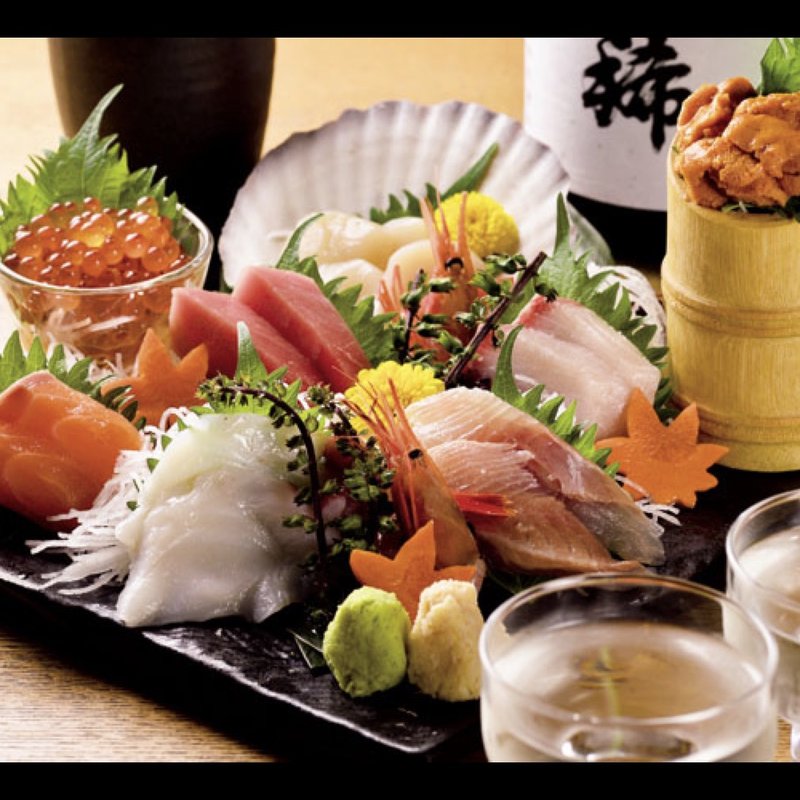 函館直送いくら・雲丹入り特選刺身盛り合わせ(ときしらず )