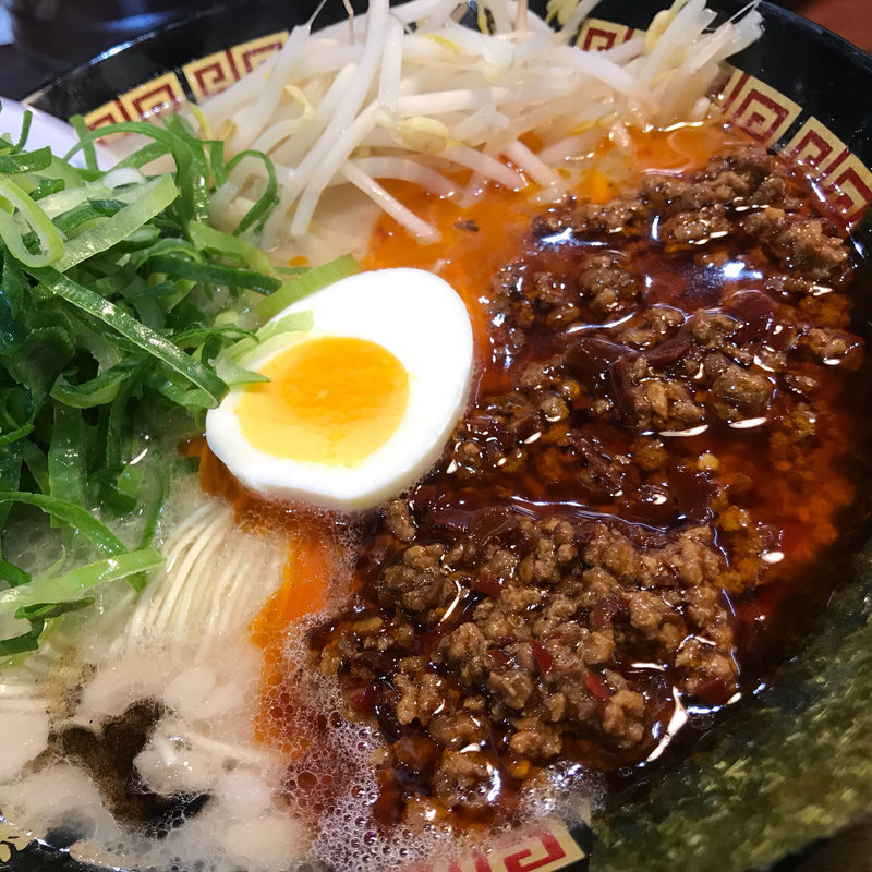 三氣ラーメン(博多三氣 薄場店)