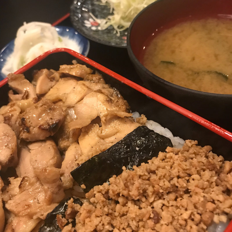 かつ重(八重洲 とり安)